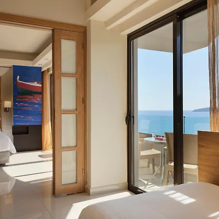 Esperos Mare & 4* Φαληράκι